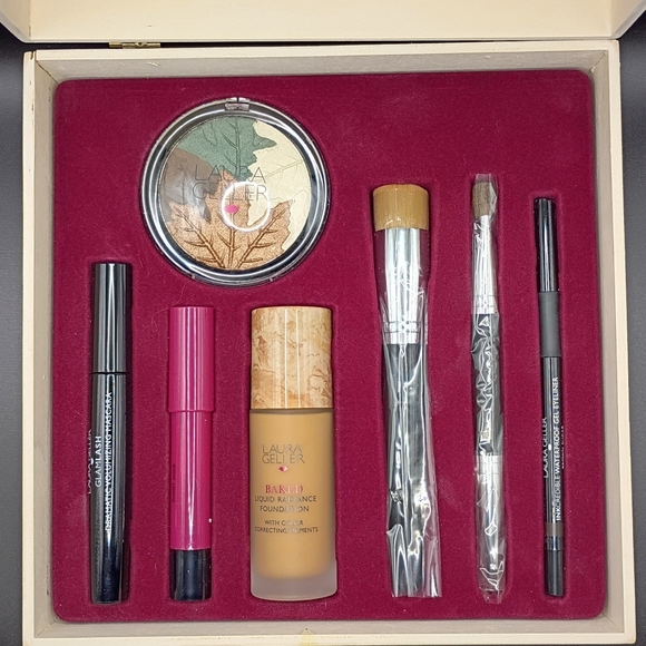 Laura Geller Italian Garden 7-Piece Baked Beauty Collection in Wooden Box - Picture 3 of 12